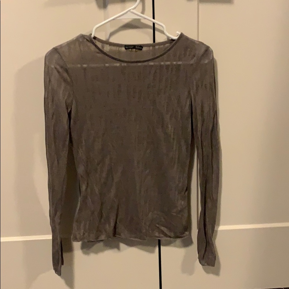 Zara women’s long sleeved top